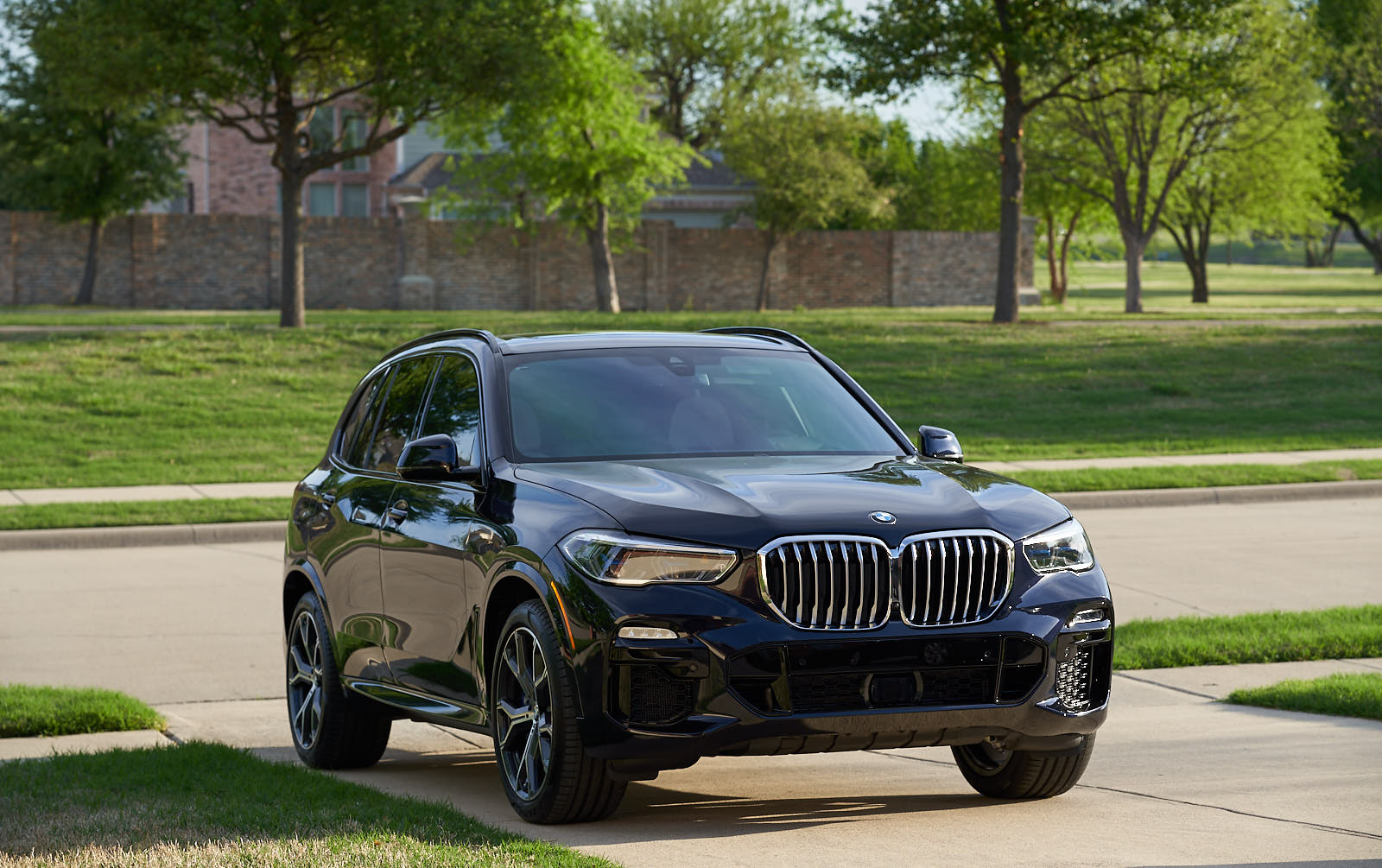 Name:  2019_BMW_X5_xDrive_ 27.jpg
Views: 6018
Size:  261.8 KB