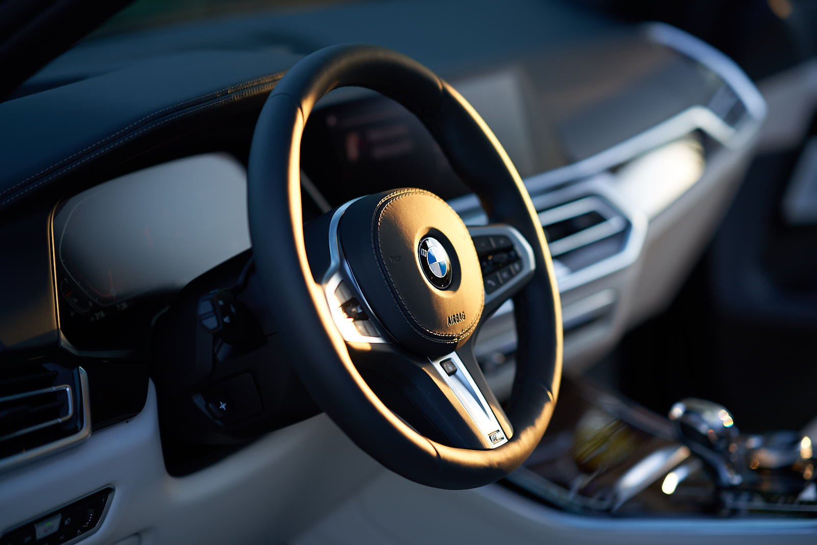 Name:  2019_BMW_X5_xDrive_ 16.jpg
Views: 5477
Size:  140.6 KB