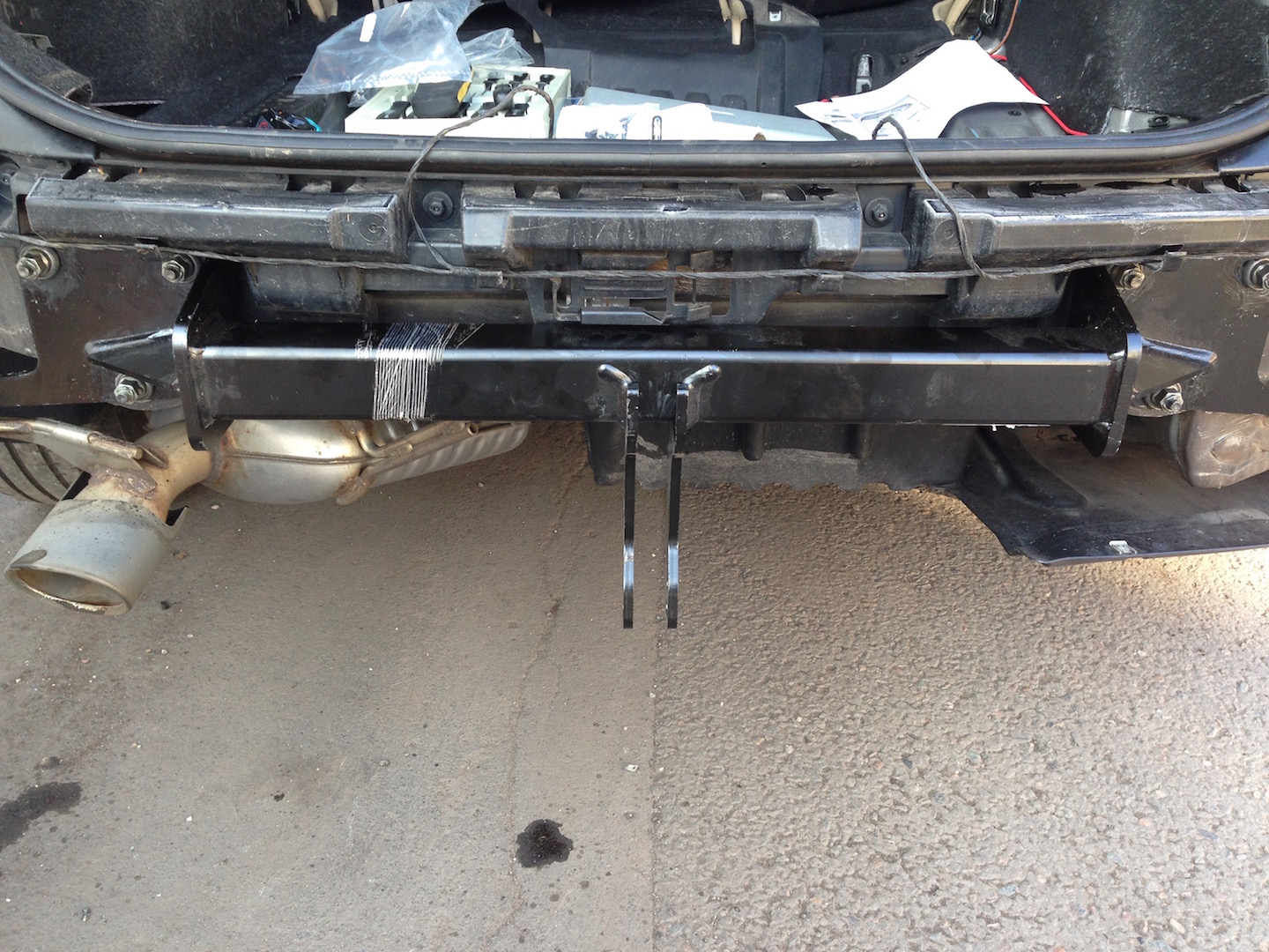 Name:  9 Tow Bar in place.jpg
Views: 14459
Size:  526.0 KB