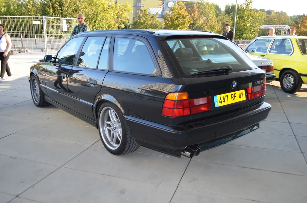 Name:  e34 M5 bonhams auction  DSC_0715.jpg
Views: 13332
Size:  132.6 KB