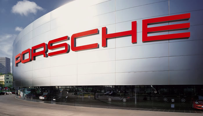 Name:  Porsche_Zentrum_7.jpg
Views: 4940
Size:  44.0 KB