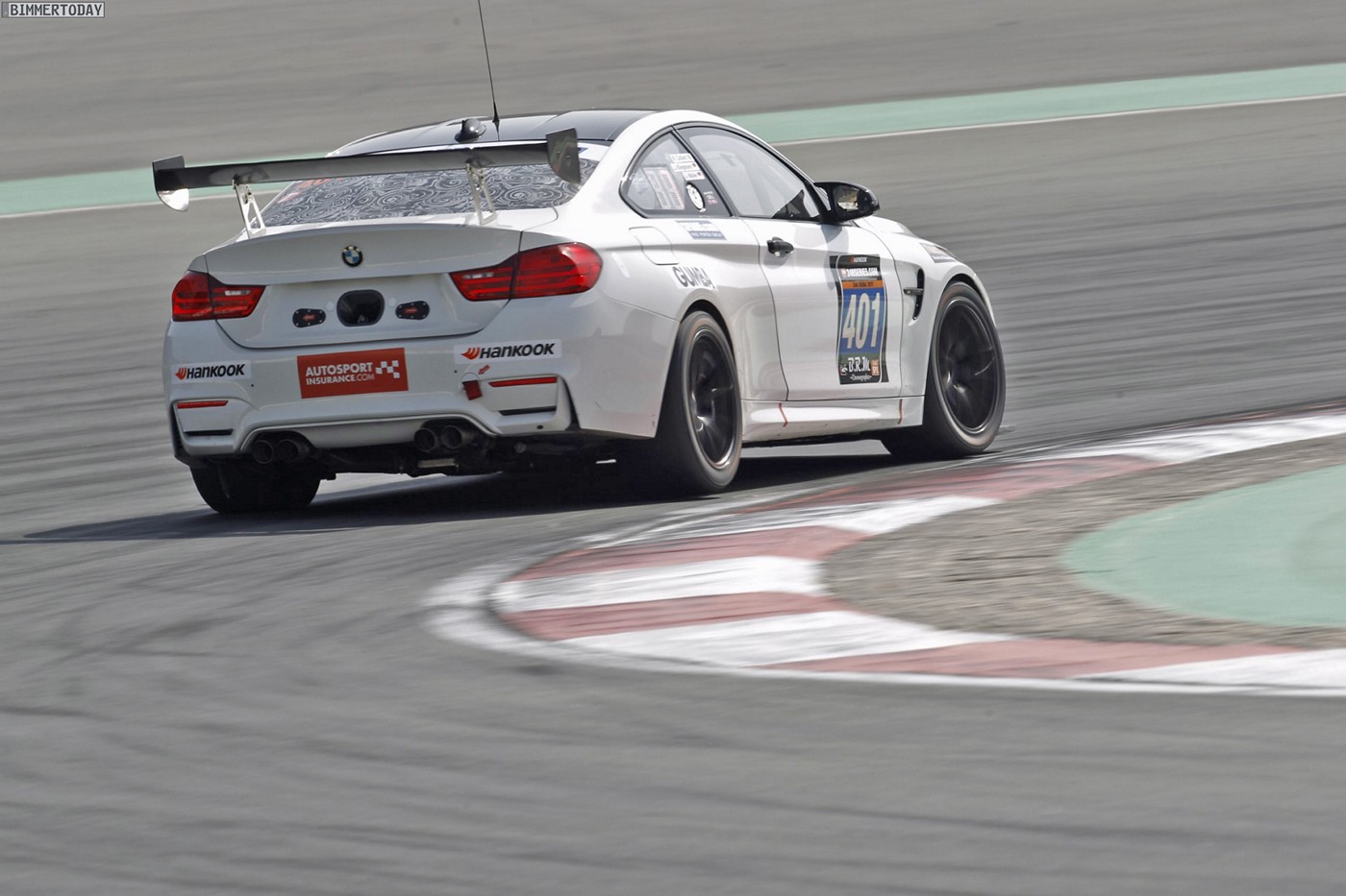 Name:  24h-Dubai-2017-BMW-M4-GT4-09.jpg
Views: 8532
Size:  204.0 KB