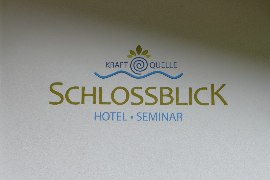 Name:  schloss Blick Hotel Kufstein   P1000990.jpg
Views: 10356
Size:  144.2 KB