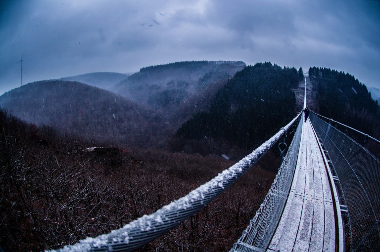 Name:  suspension bridge hngeseilbrcke geierlay  0414-Gemma-Geierlay-Germanys-Longest-Suspension-Bri.jpg
Views: 10309
Size:  110.8 KB
