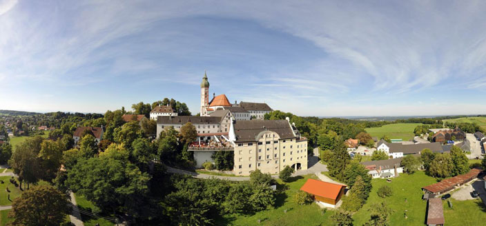 Name:  Kloster Andrechs mdb_109617_kloster_andechs_panorama_704x328.jpg
Views: 26385
Size:  59.1 KB
